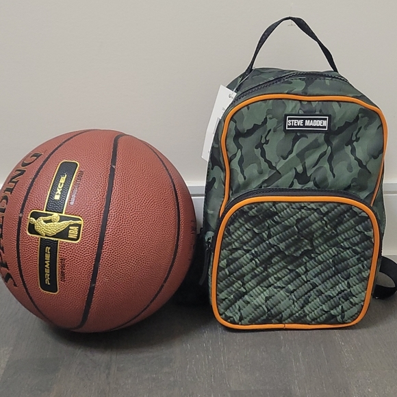 Steve Madden - Camo 2 Pocket Backpack - Picture 4 of 4